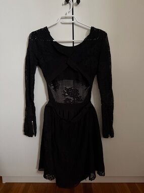 Black Lace Long-Sleeve Cutout Women's Dress